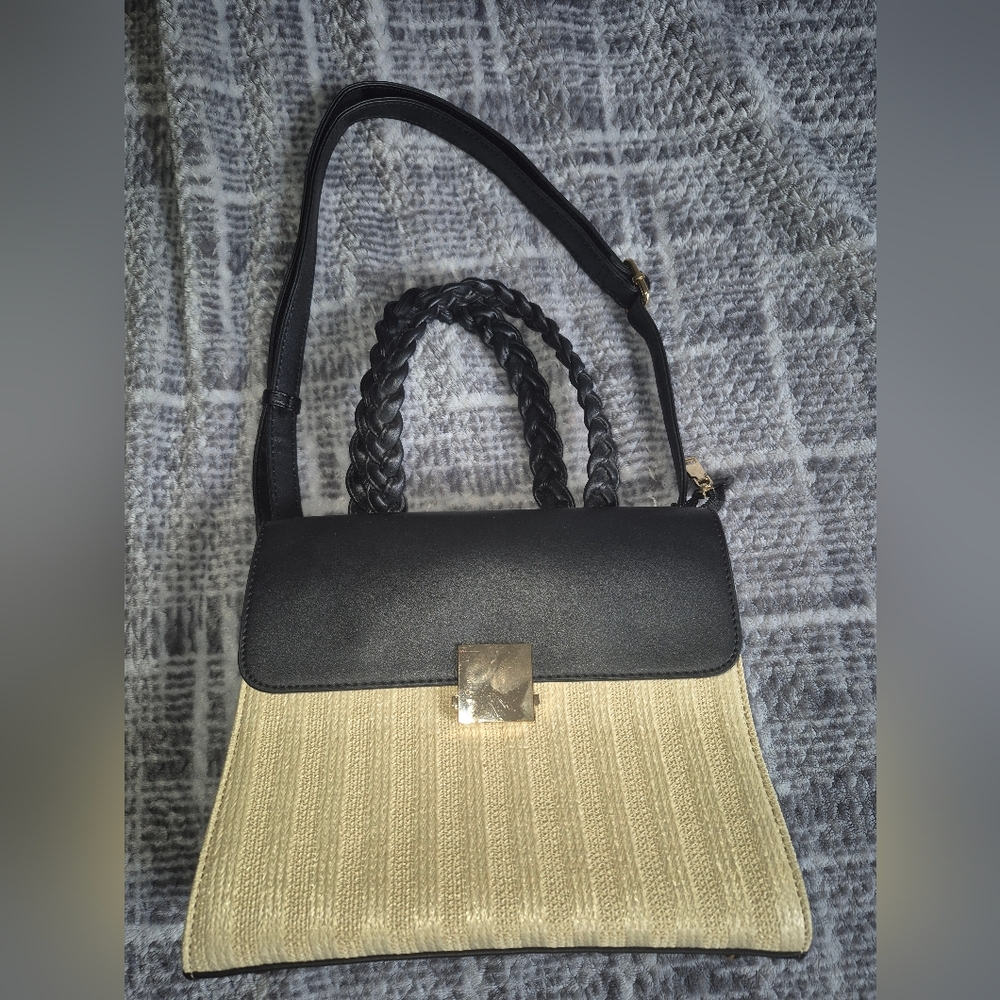 Elegant Black and Tan Women's Handbag